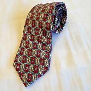 Lands End Mens USA Neck Tie 100% Silk Medallions Burgundy Yellow Green 57 in